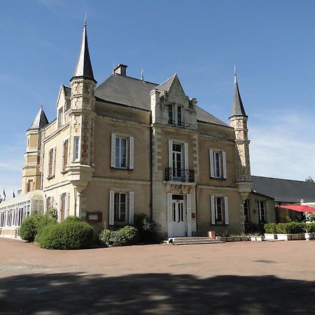 Domaine De La Ferriere Hotel Chateaubriant Bagian luar foto