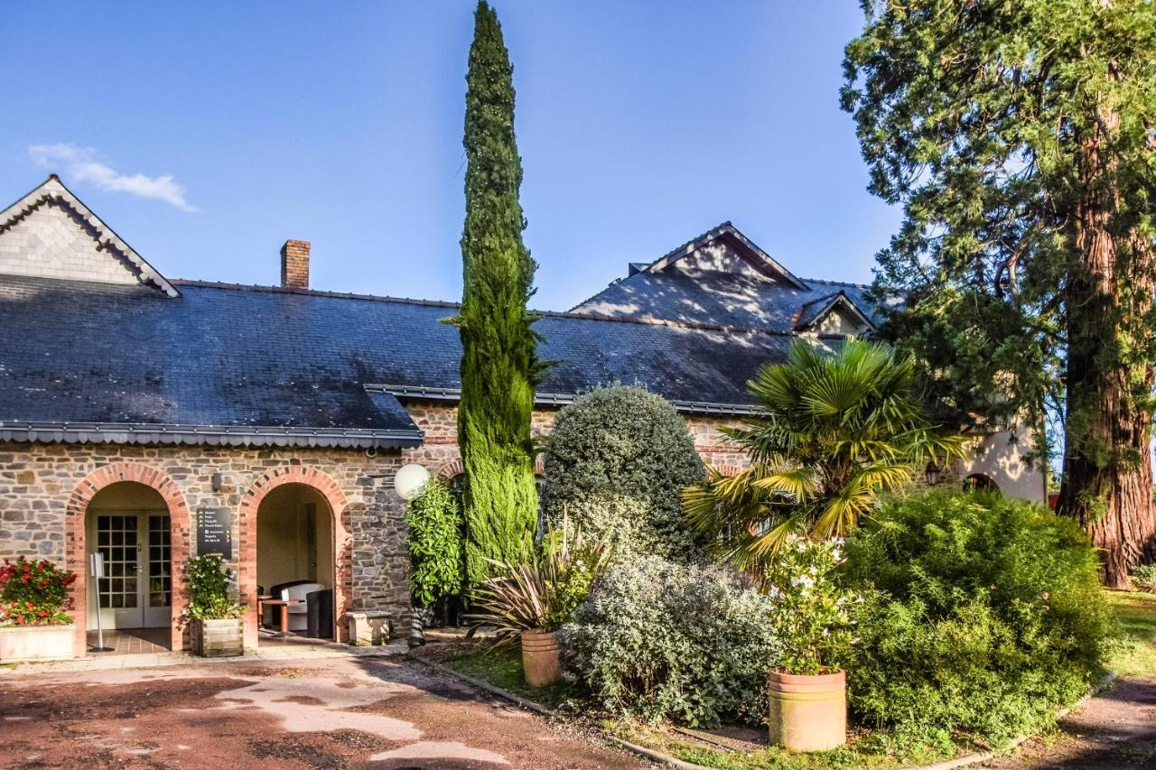 Domaine De La Ferriere Hotel Chateaubriant Bagian luar foto