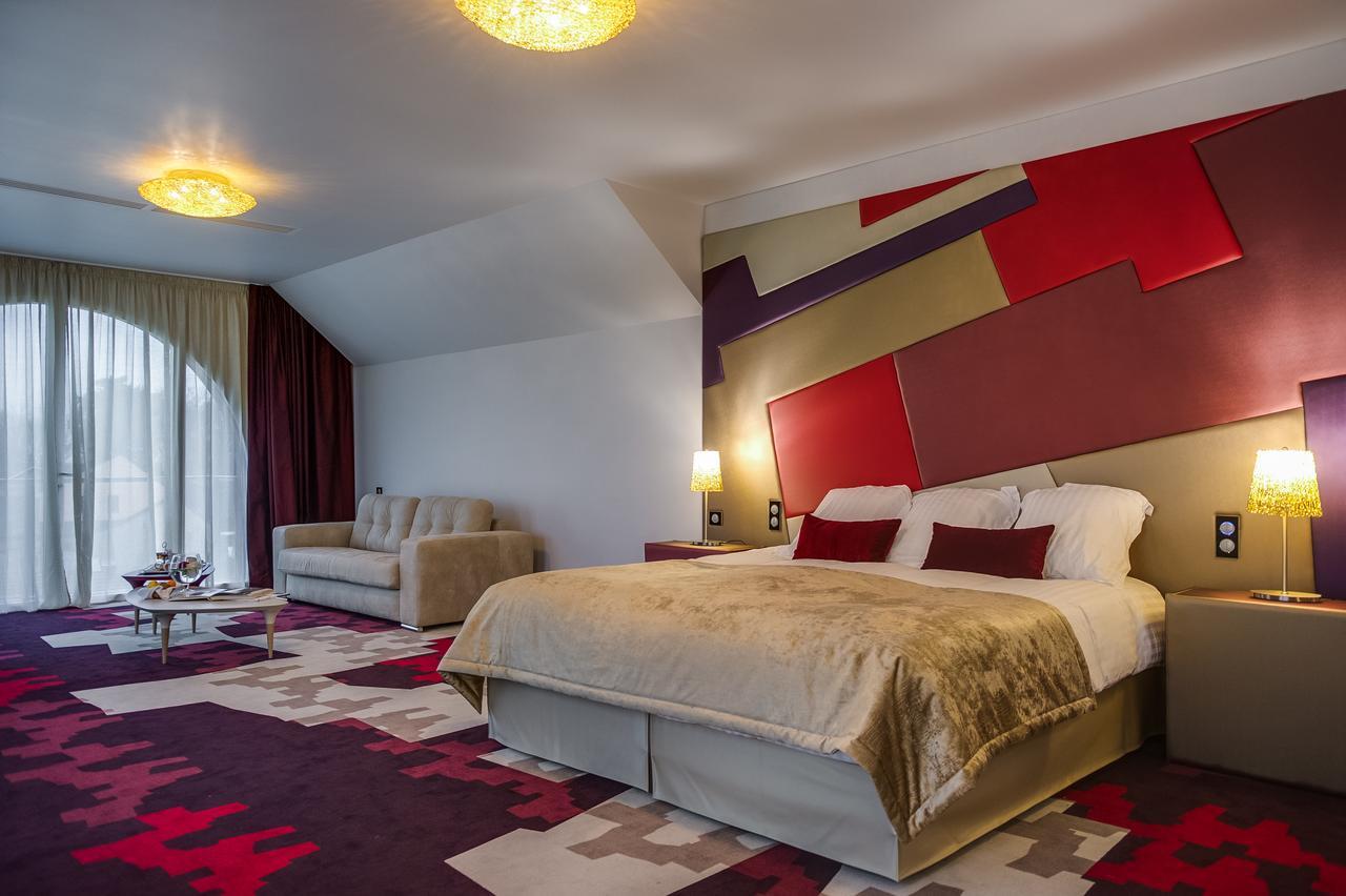 Domaine De La Ferriere Hotel Chateaubriant Bagian luar foto